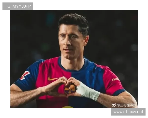 莱万淘汰赛表现争议:进球效率与关键时刻发挥如何体现 莱万淘汰赛表现争议:进球效率与关键时刻发挥如何体现