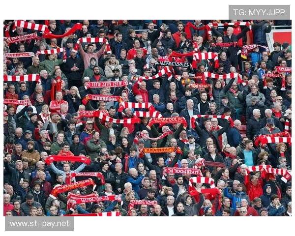 鲁本·迪亚斯与斯通斯、沃克构建曼城防线体系解析